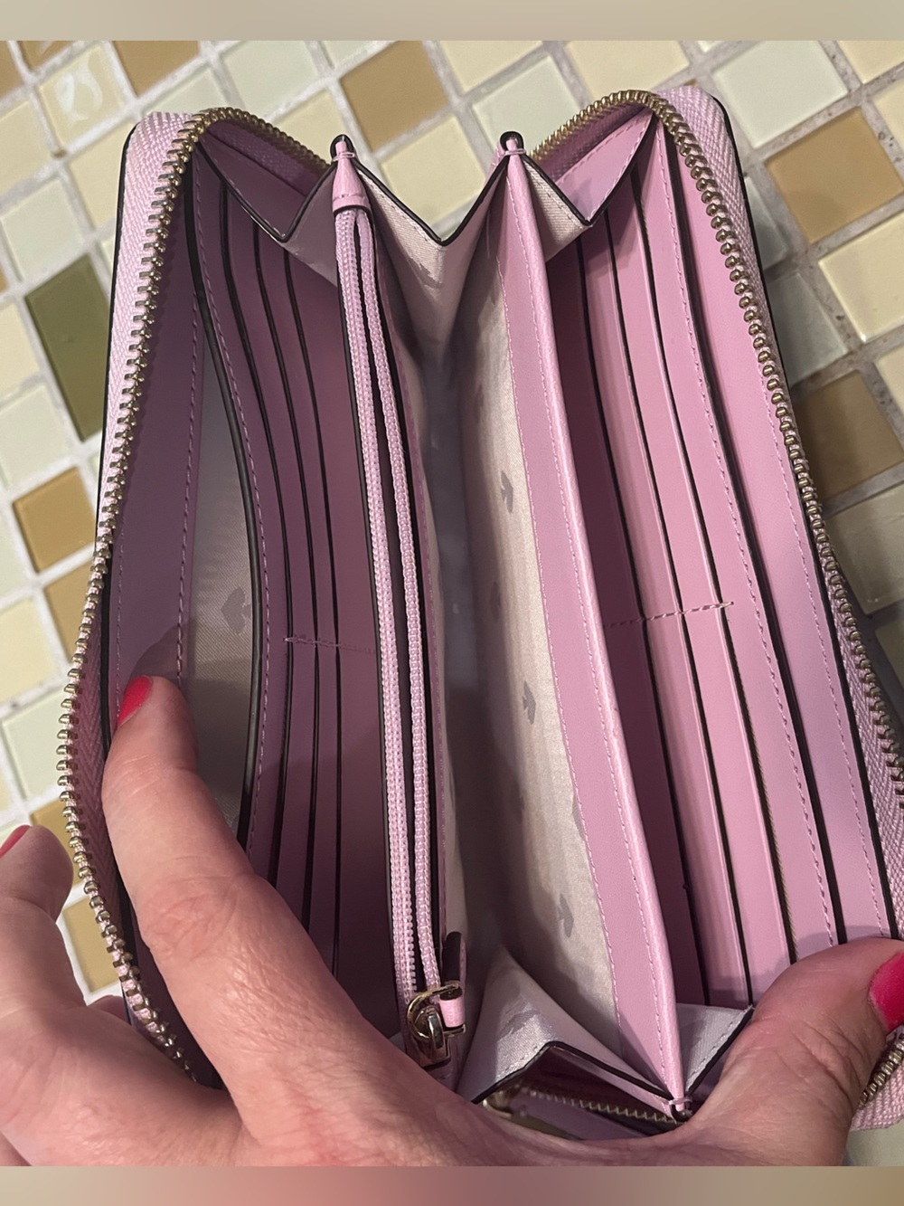 kate spade pink zip-around leather wallet - Picture 3 of 5